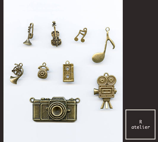 Journaling Supplies: Traveler's Notebook Brass Charms
