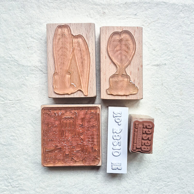 Bargain Pre-loved Scrapbooking Wooden Stamps