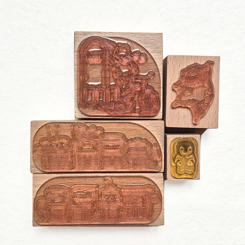 Bargain Pre-loved Scrapbooking Wooden Stamps