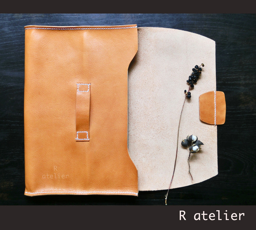Handmade Leather MacBook Air/Pro Sleeve | Laptop Case / Sleeve