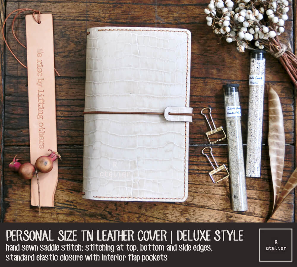 R.atelier Traveler's Notebook Leather Cover | Isabelline | Personal Size