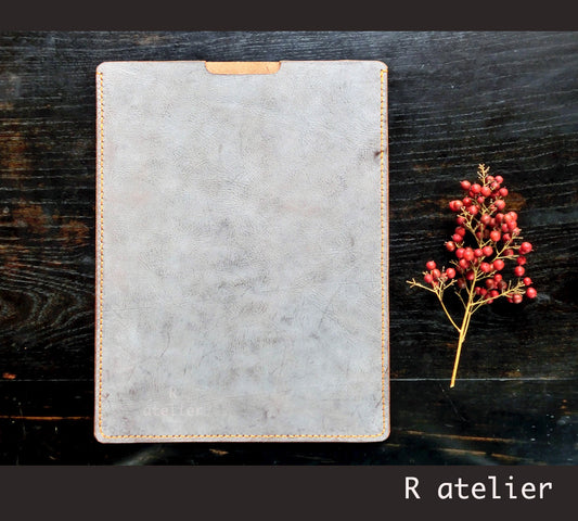 Handmade iPad Leather Sleeve | Tablet Portfolio / Case / Sleeve