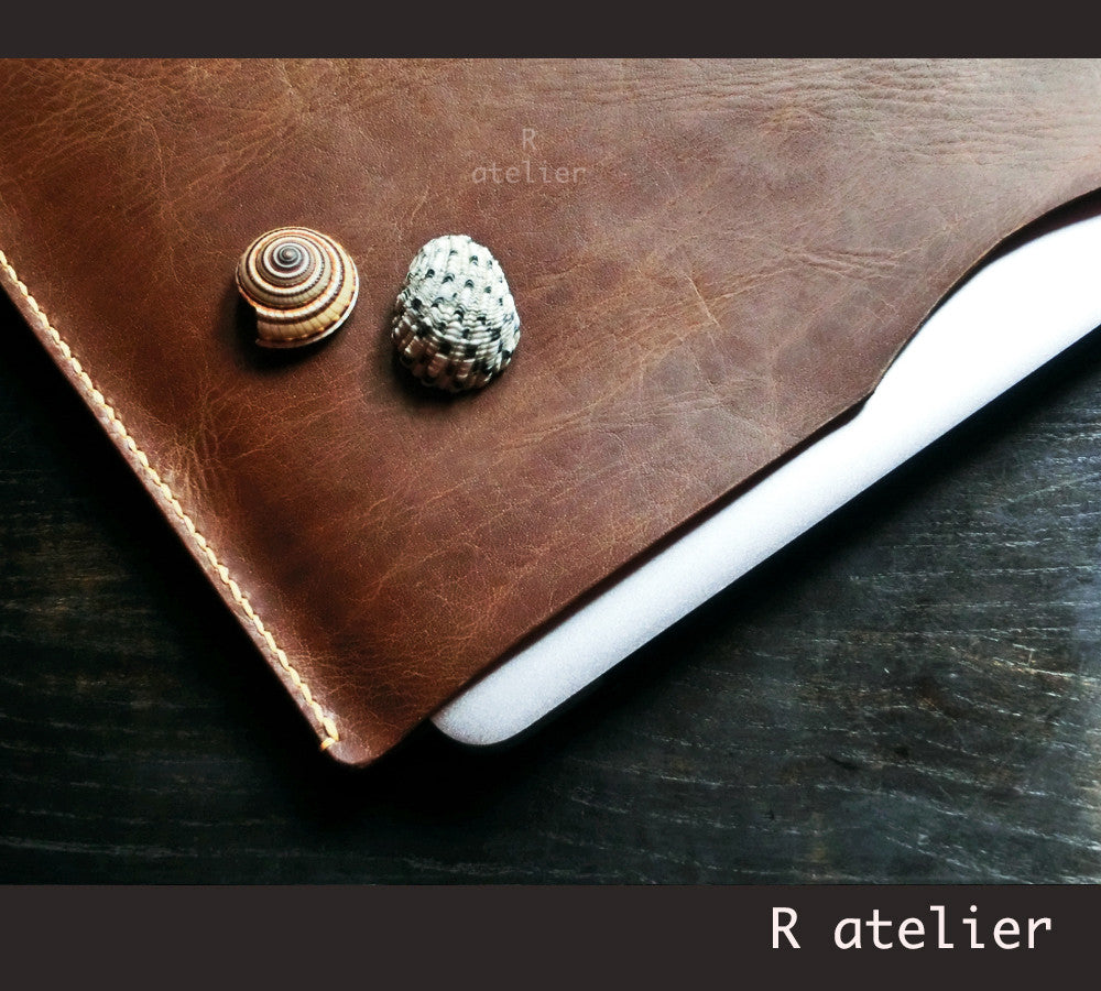 Handmade Leather MacBook Air/Pro Sleeve | Laptop Case / Sleeve